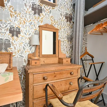 Accommodatie bij particulieren Avec Sdb Privee Entre Arenes Et Musee De La Romanite